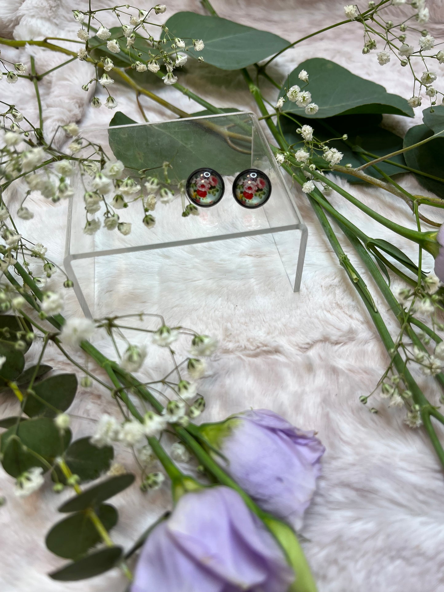 Vintage Roses with Teal Background Stud Earrings
